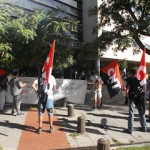 Los taxistas protestan contra el pago de comisiones en el hotel 