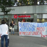 Concentració de la CNT Barcelona davant la seu de Vodafone
